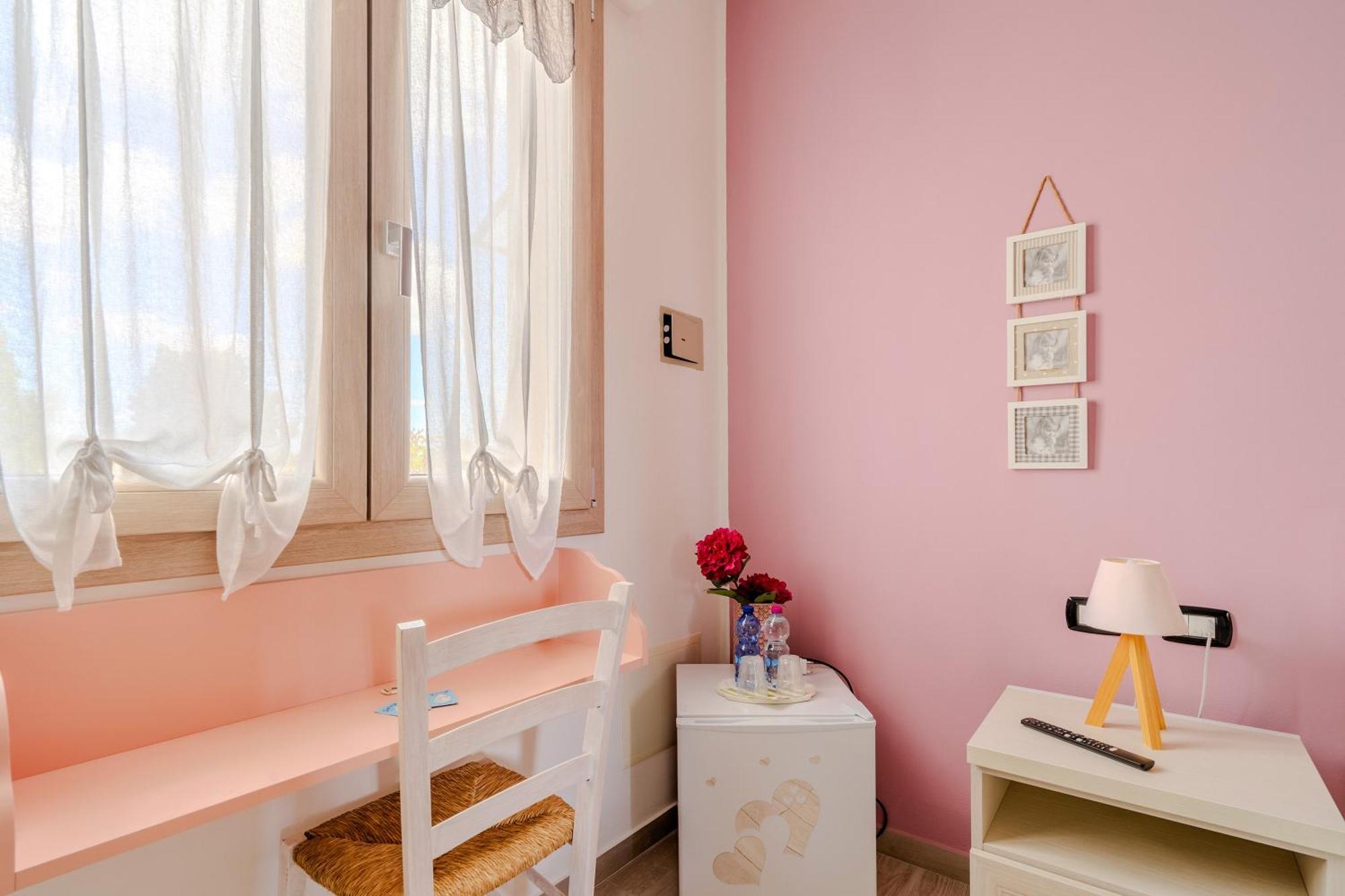 B&B Annita - ポルト・チェザーレオ 部屋 写真